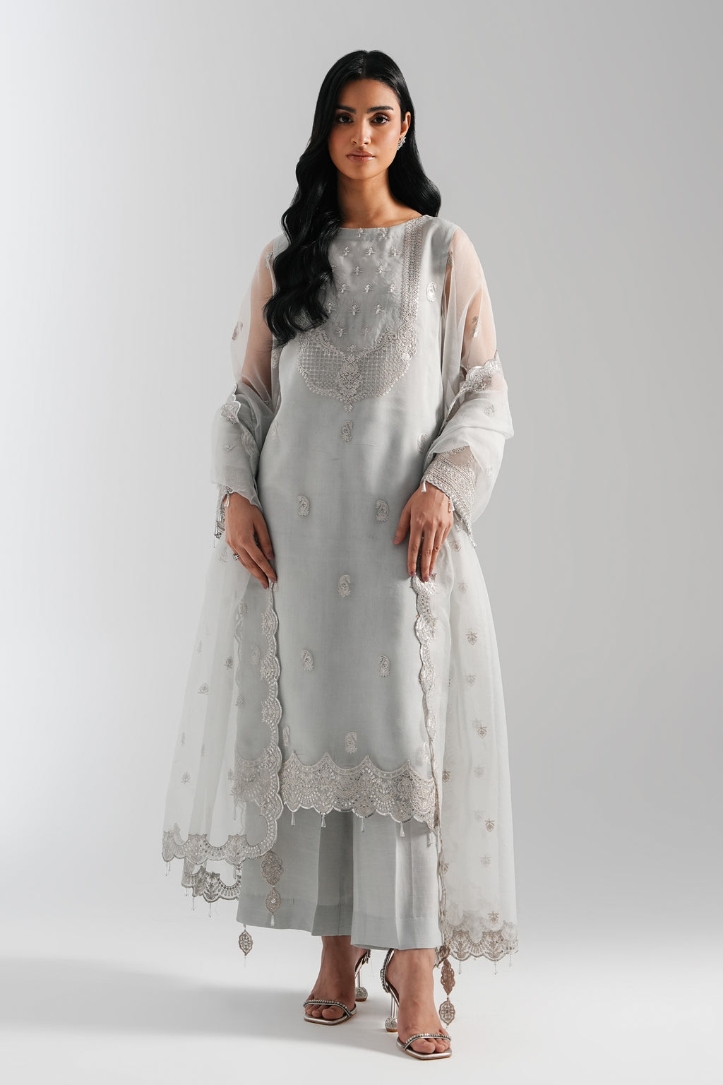 EMBROIDERED ORGANZA STITCHED 3 PIECE SUIT