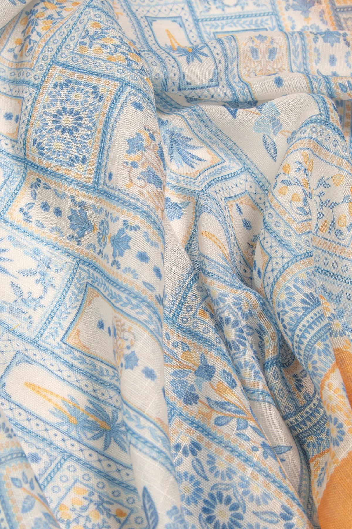 DIGITAL SCARF