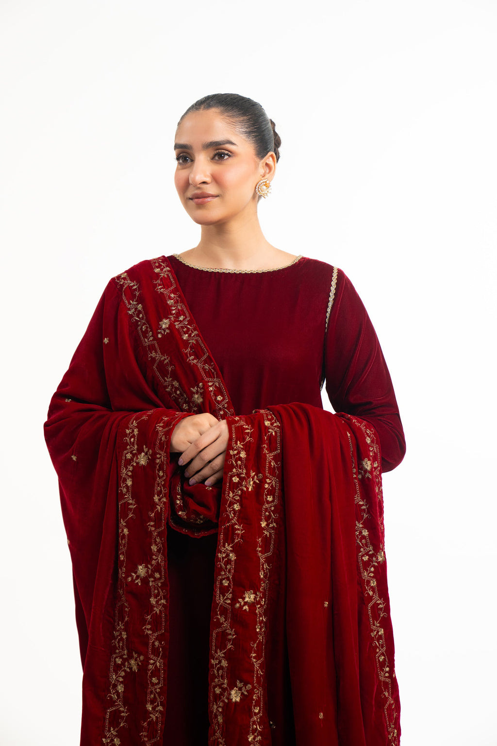 EMBROIDERED VELVET SHAWL (FACTORY E-OUTLET)