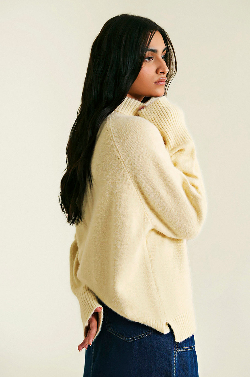 Smart Fit High Neck