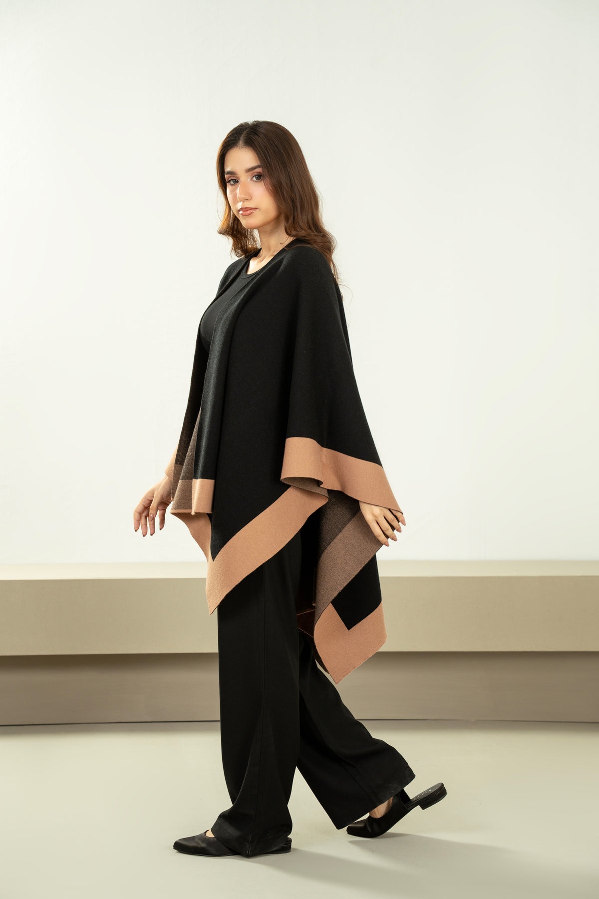 CAPE SHAWL