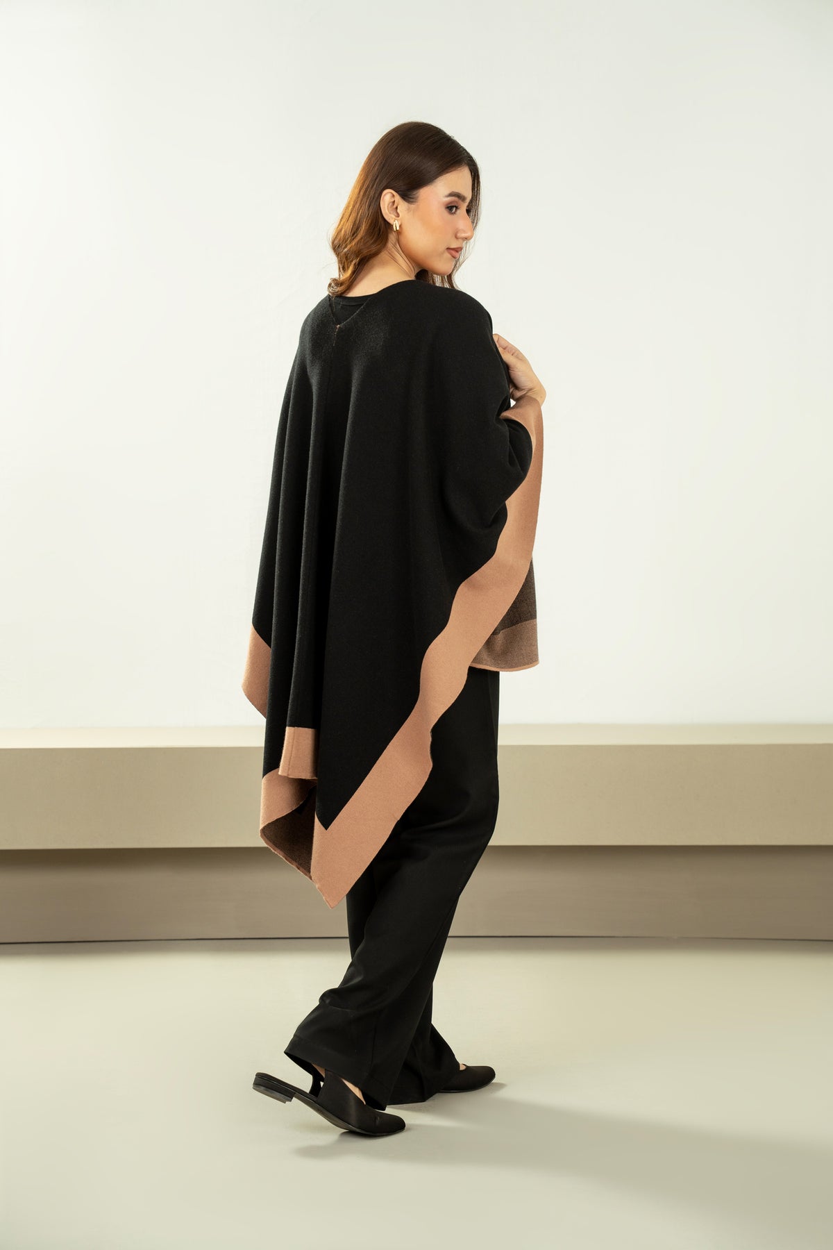 CAPE SHAWL