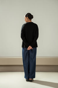 STYLIZED TRADITIONAL BUTTON DOWN