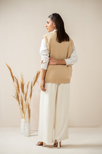 STYLIZED TRADITIONAL BUTTON DOWN