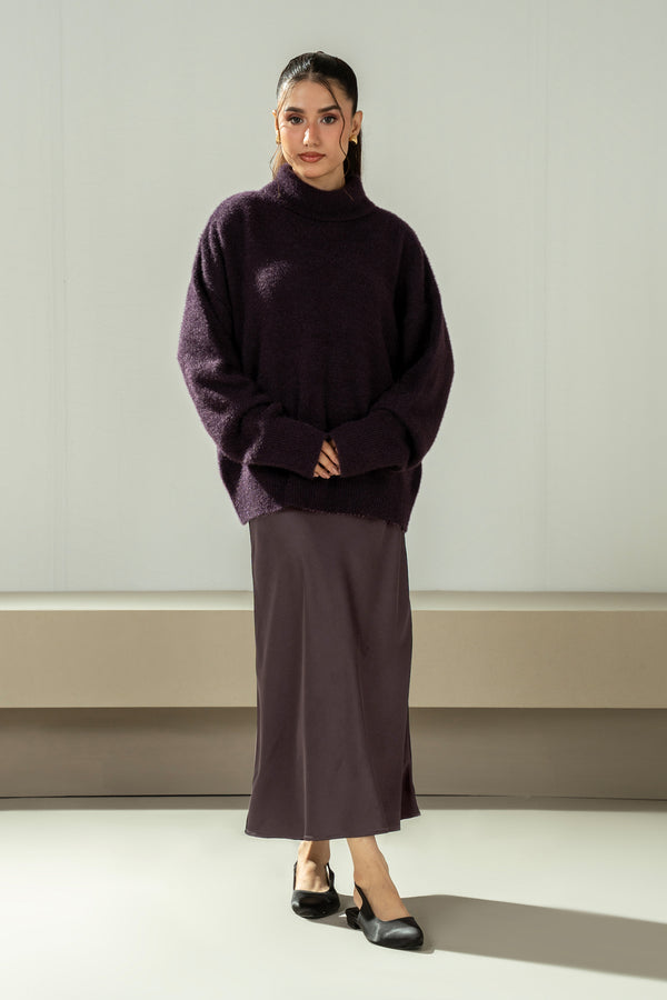 STYLIZED TURTLE NECK PULLOVER