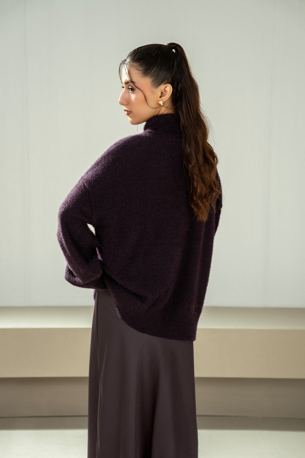 STYLIZED TURTLE NECK PULLOVER