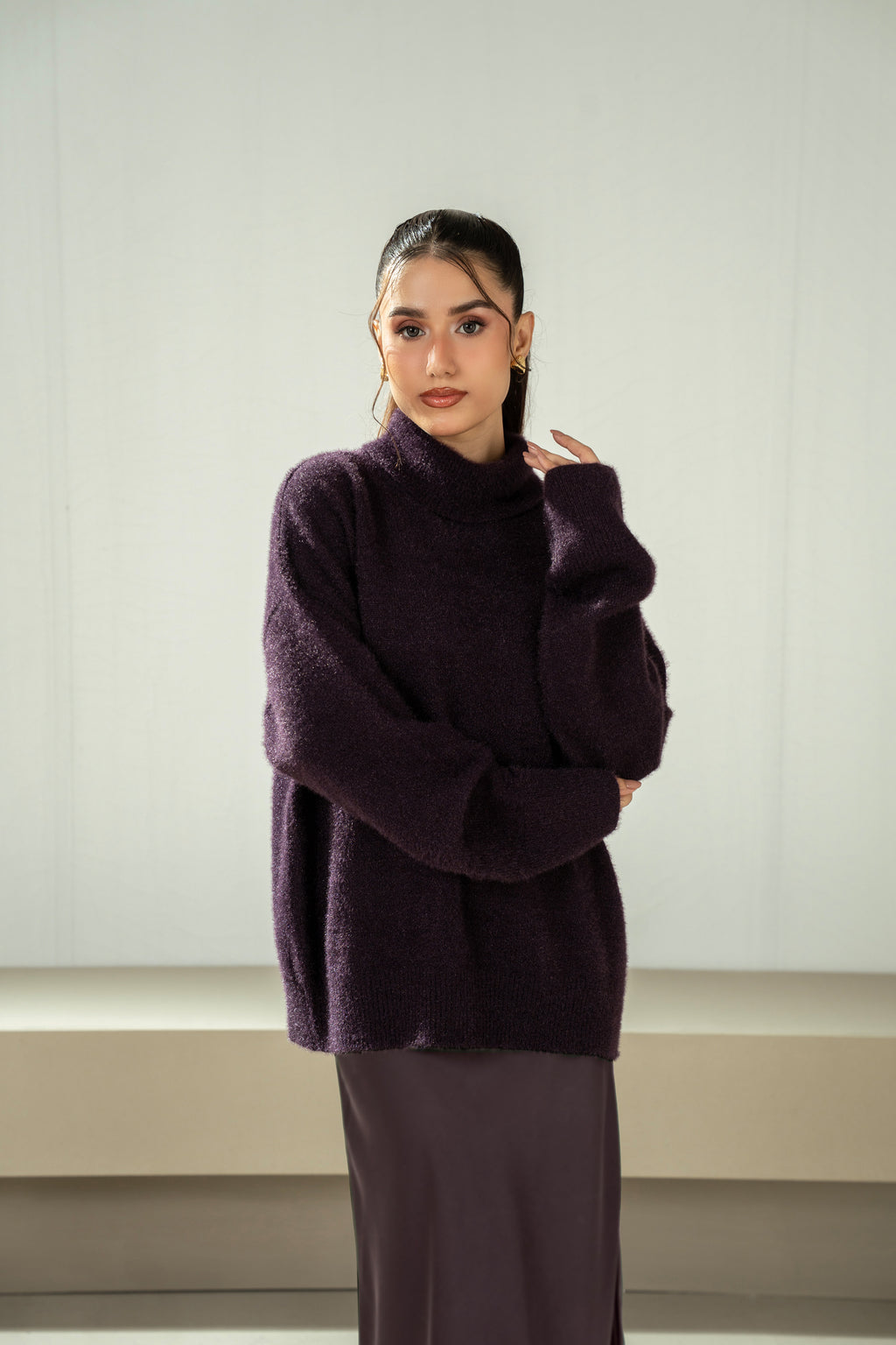 STYLIZED TURTLE NECK PULLOVER