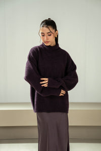 STYLIZED TURTLE NECK PULLOVER