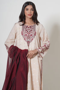 Unstitched 3 Piece Embroidered Zari Jacquard Suit