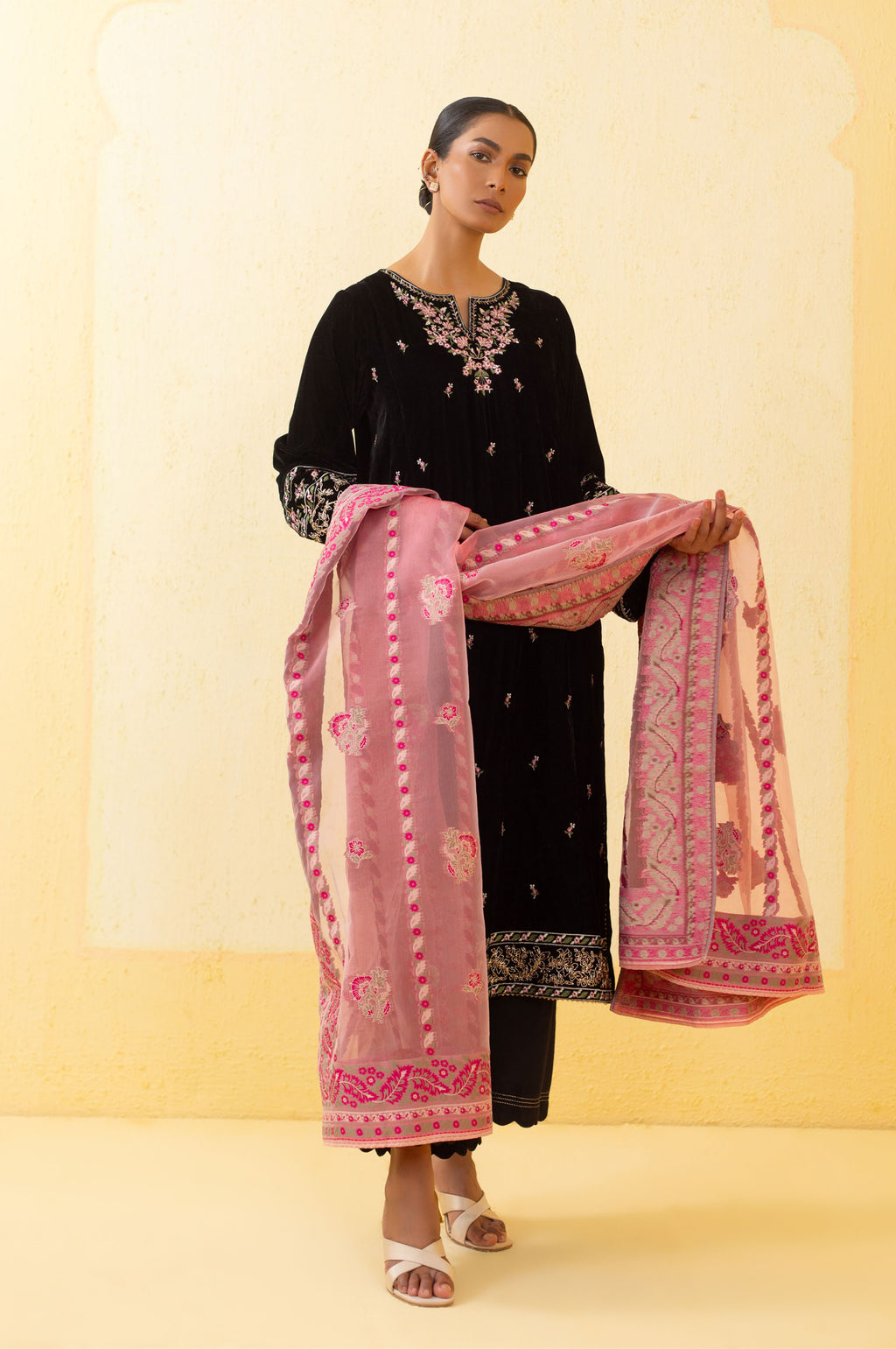 Unstitched 3 Piece Embroidered Velvet Suit - Black