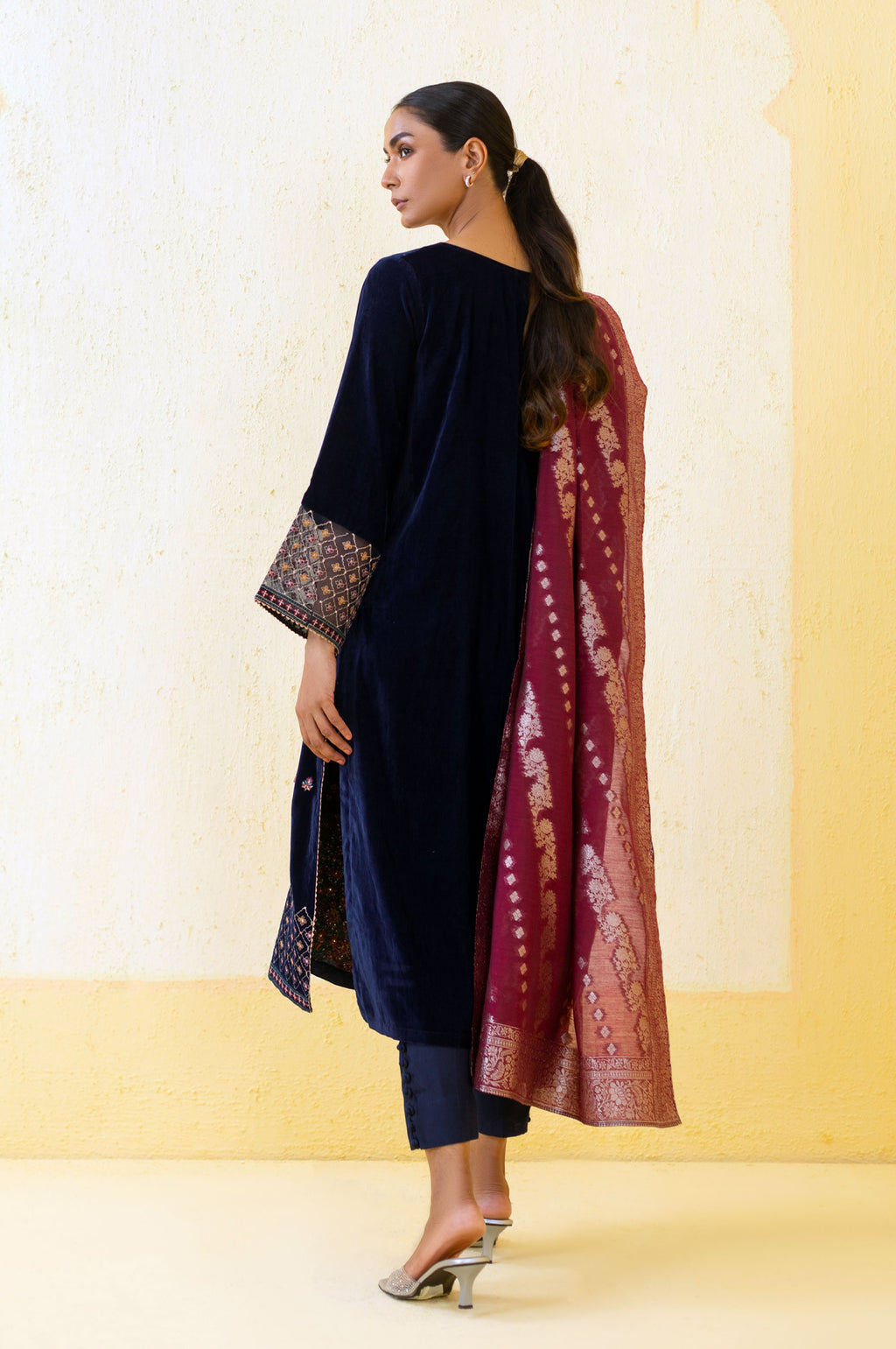 3 Piece Unstitched Embroidered Velvet Suit - Blue