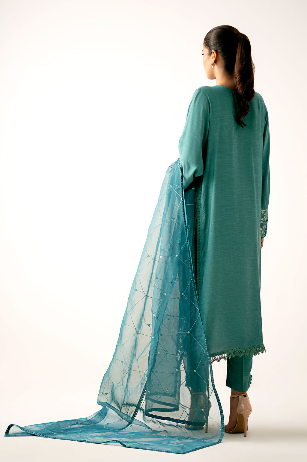 UNSTITCHED EMBROIDERED SUIT
