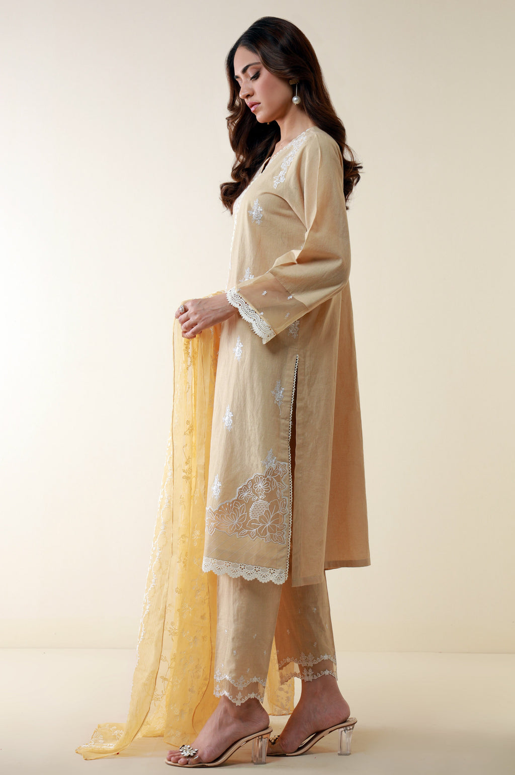 Unstitched 3 Piece Embroidered Cambric Suit