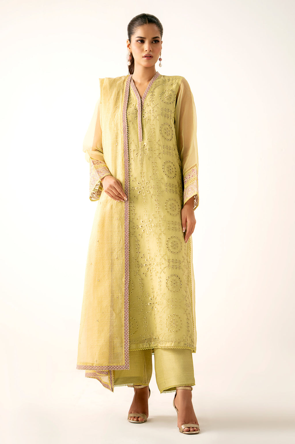 Unstitched 3 Piece Embroidered Organza Suit