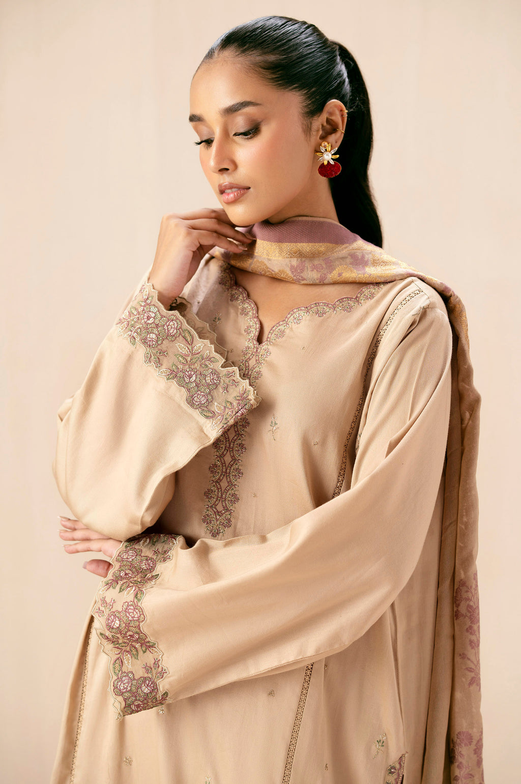 UNSTITCHED PRINTED SUIT