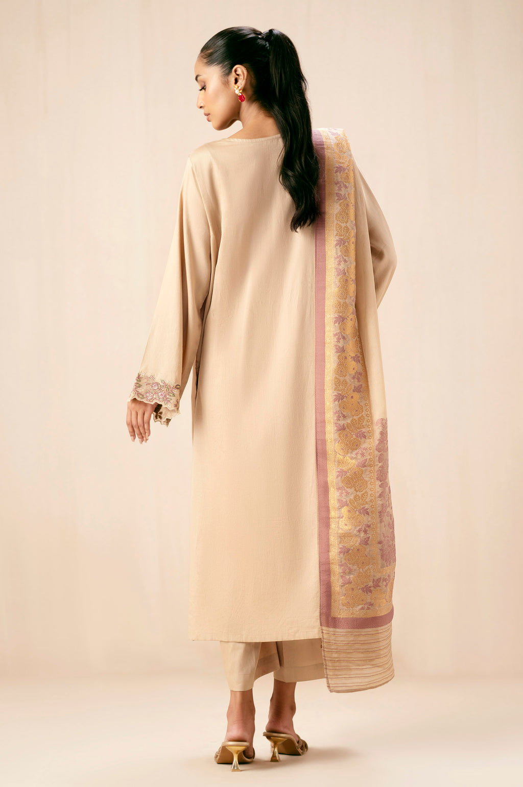 UNSTITCHED PRINTED SUIT