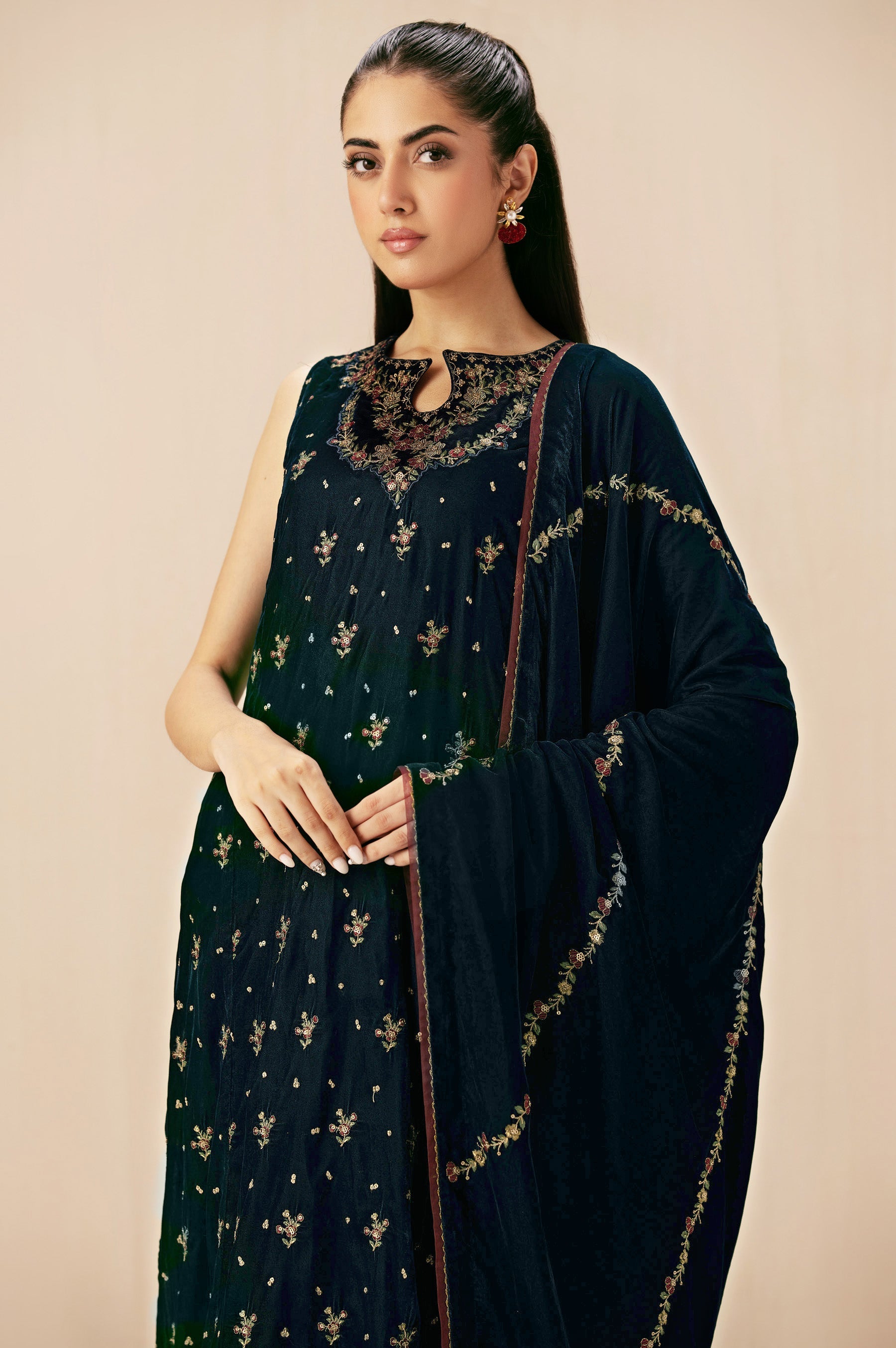 EMBROIDERED SUIT