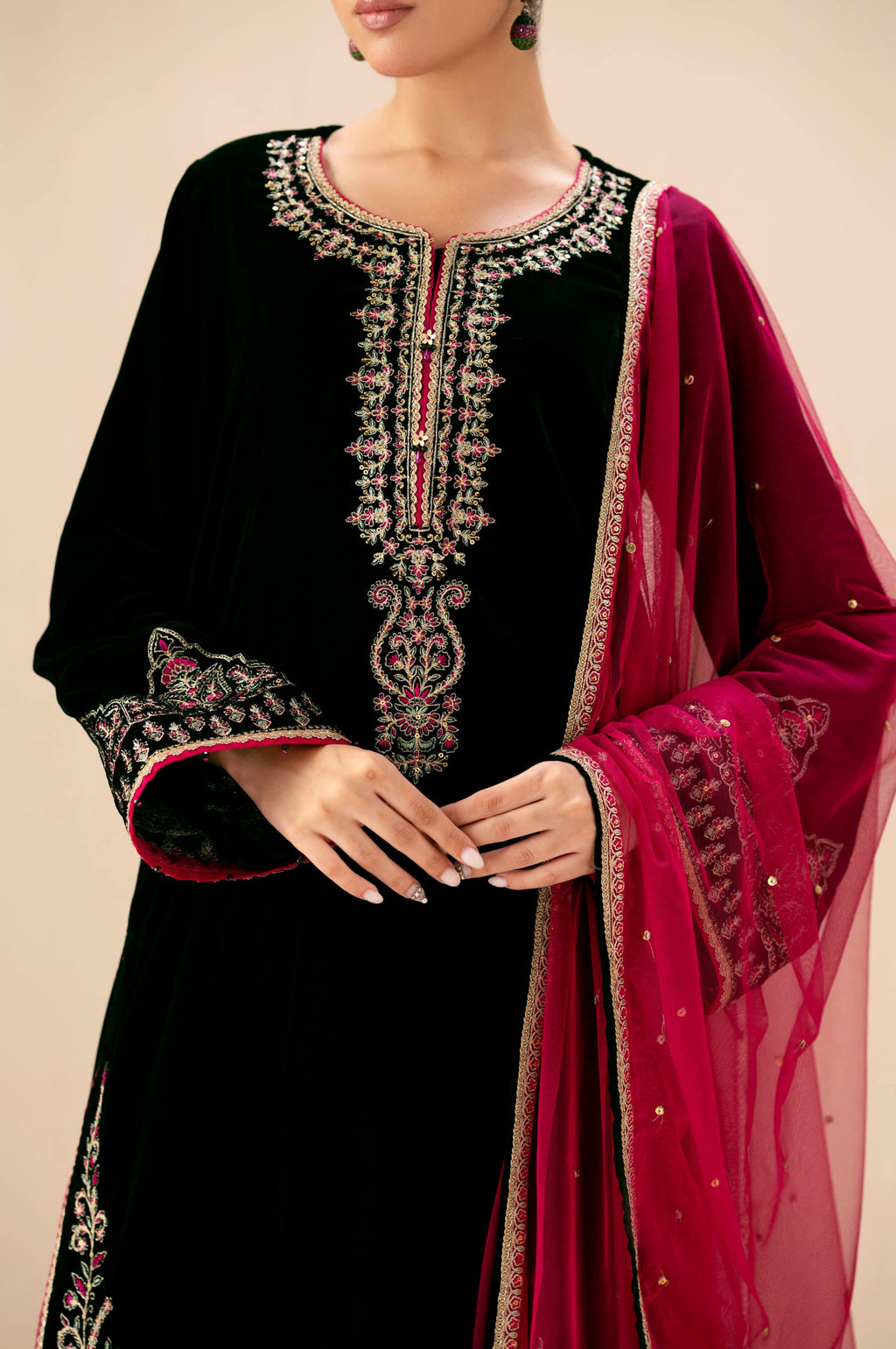 EMBROIDERED VELVET SUIT