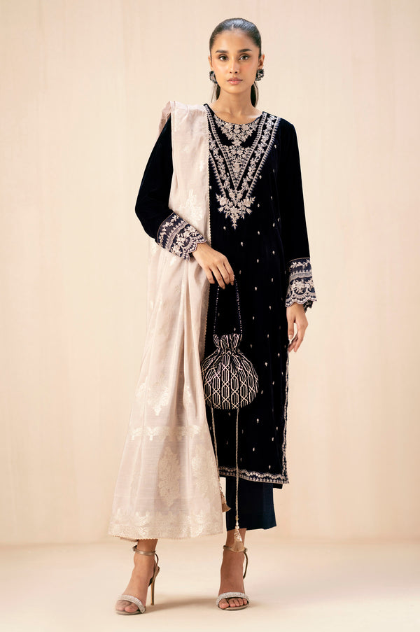 EMBROIDERED VELVET SUIT