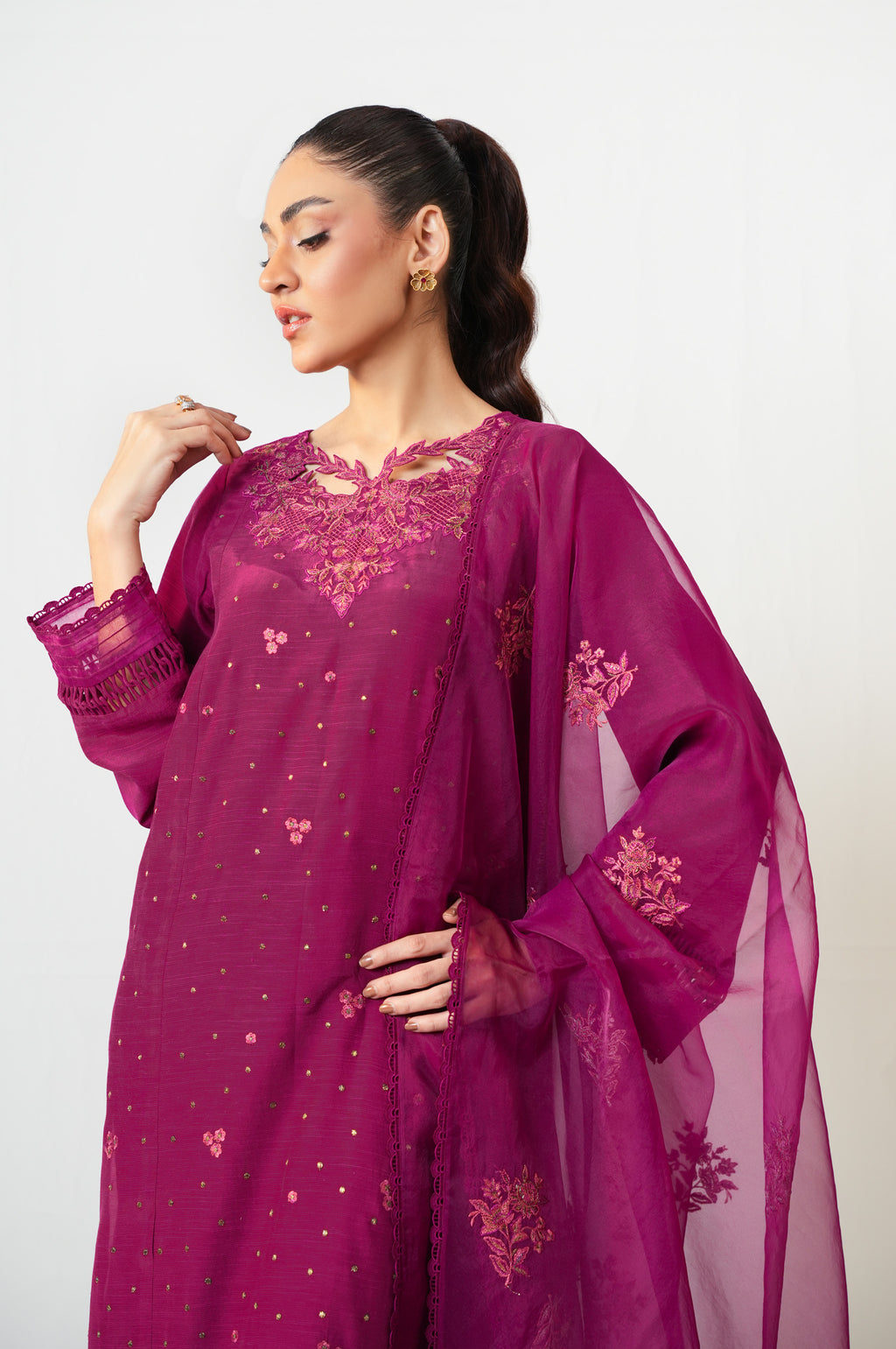 UNSTITCHED EMBROIDERED SUIT