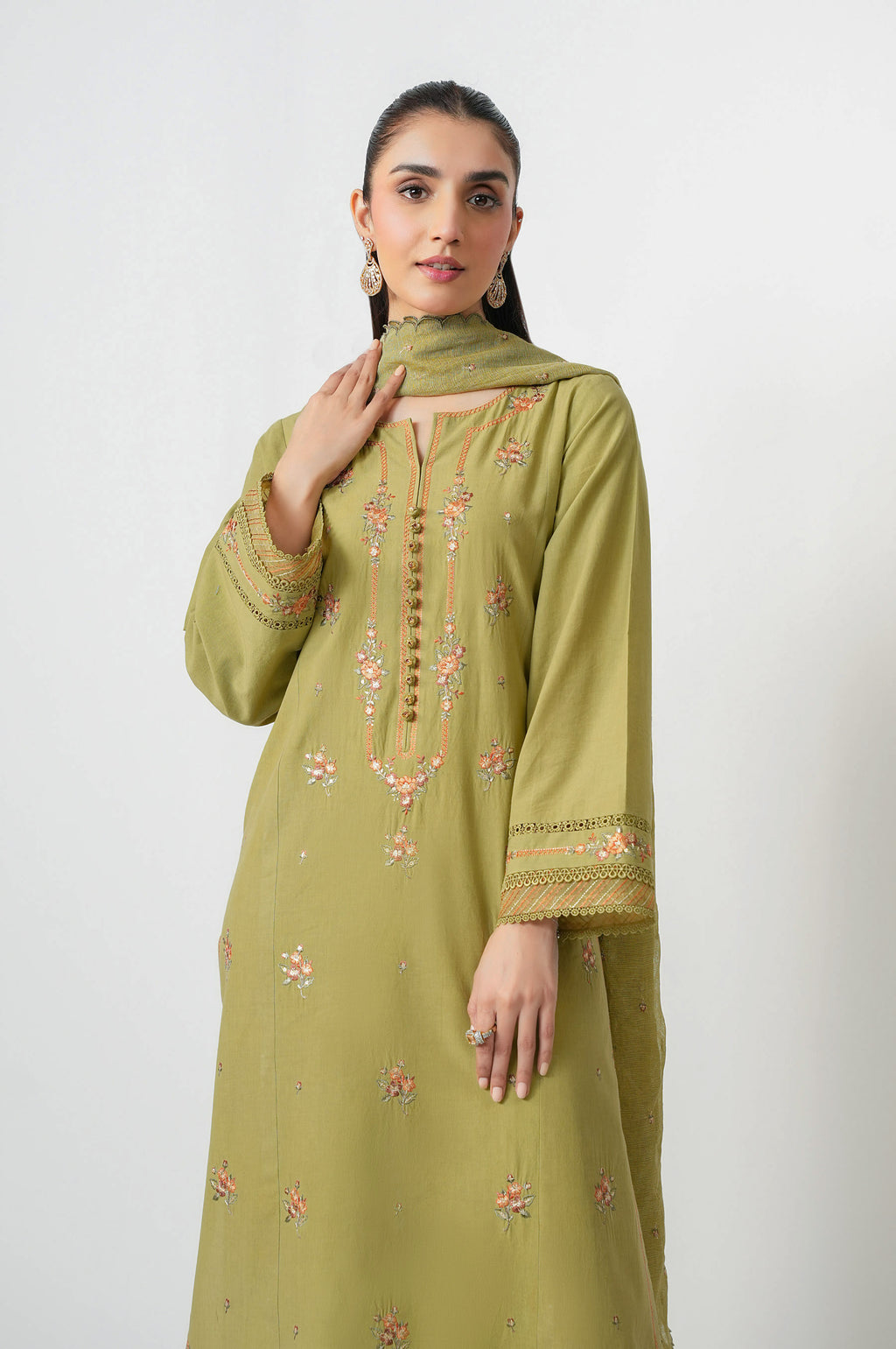 UNSTITCHED EMBROIDERED SUIT
