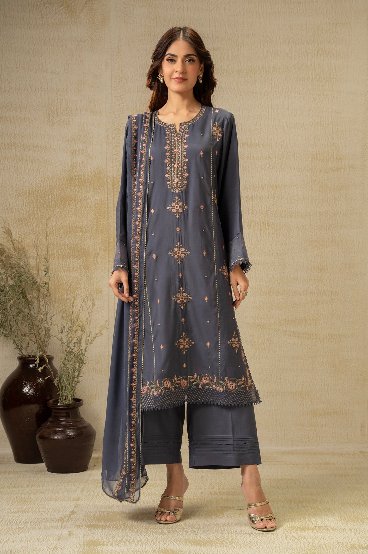EMBROIDERED RAW SILK UNSTITCHED 3 PIECE SUIT
