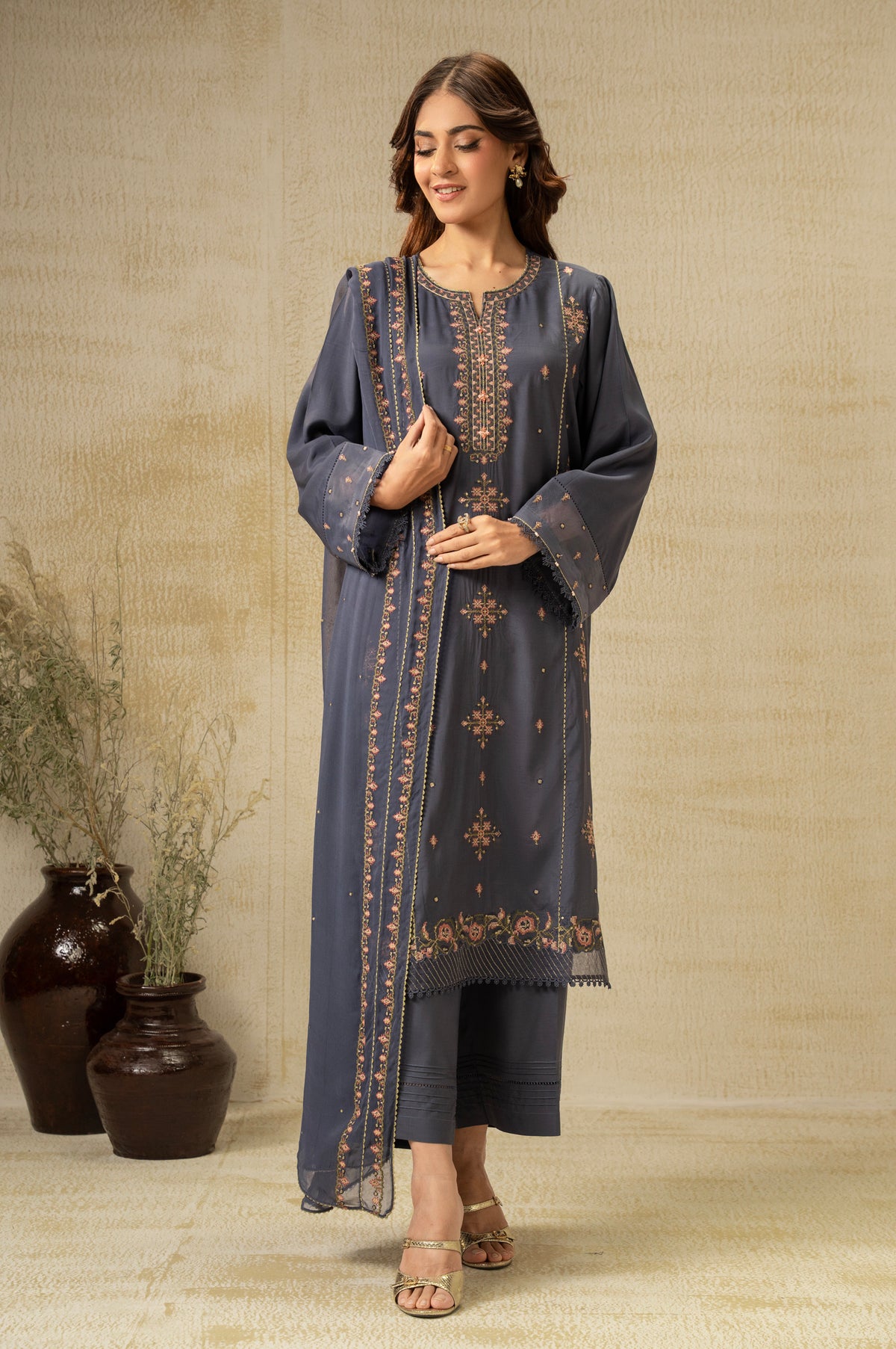 EMBROIDERED RAW SILK UNSTITCHED 3 PIECE SUIT