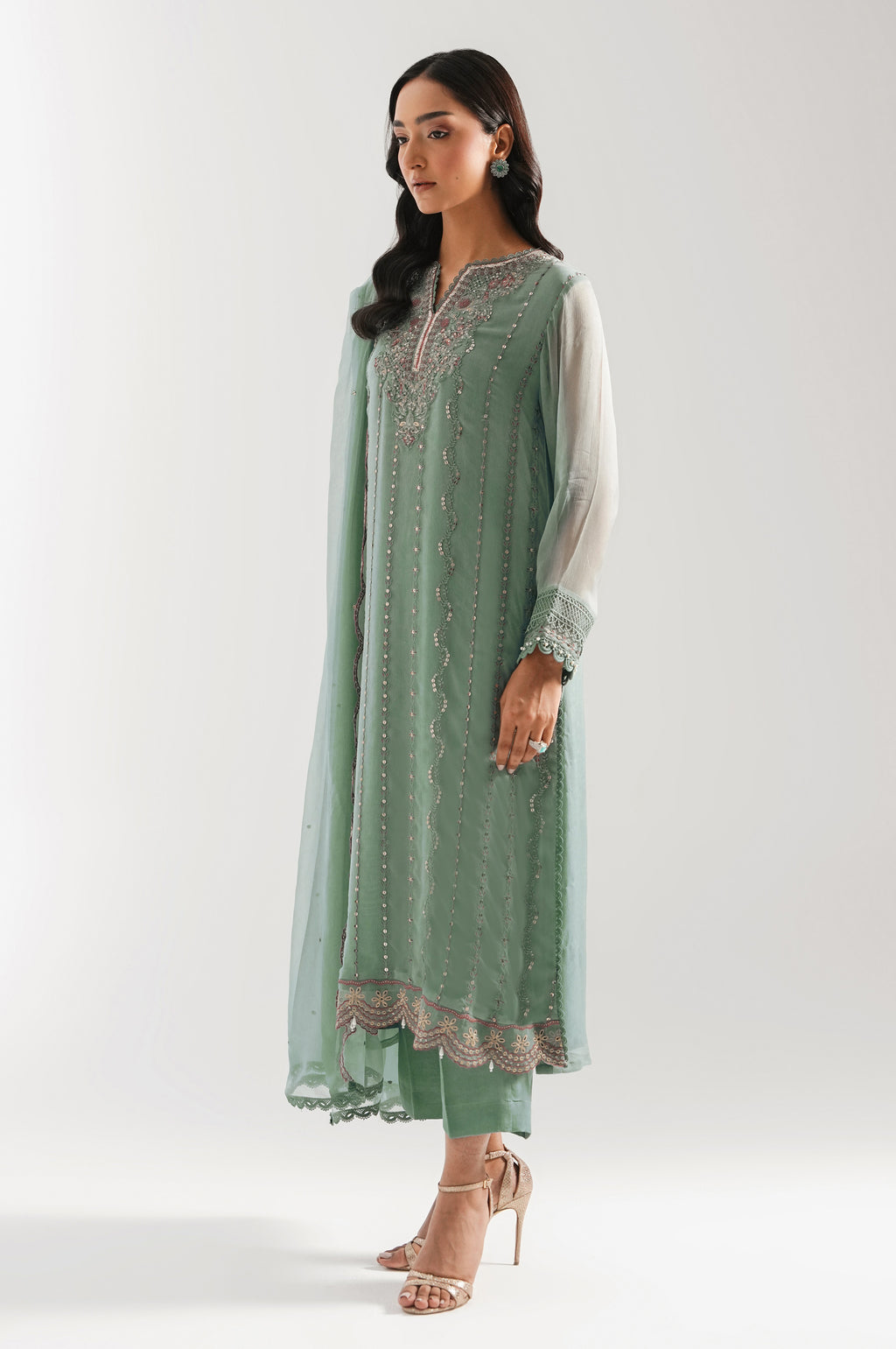 UNSTITCHED EMBROIDERED SUIT