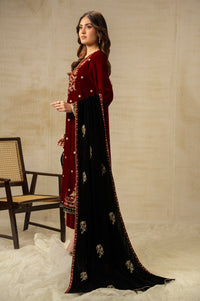 UNSTITCHED EMBROIDERED SUIT