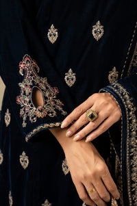 UNSTITCHED EMBROIDERED SUIT