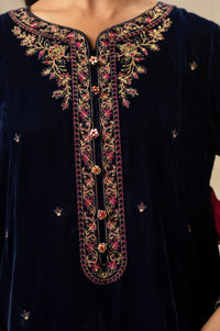 UNSTITCHED EMBROIDERED SUIT