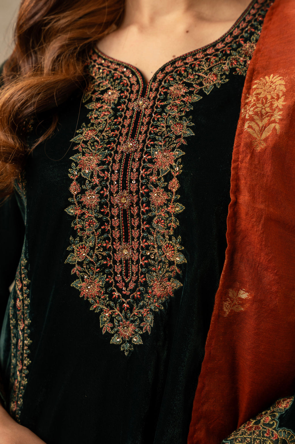 UNSTITCHED EMBROIDERED SUIT
