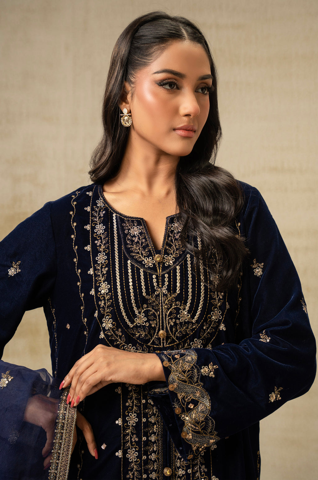 UNSTITCHED EMBROIDERED VELVET SUIT