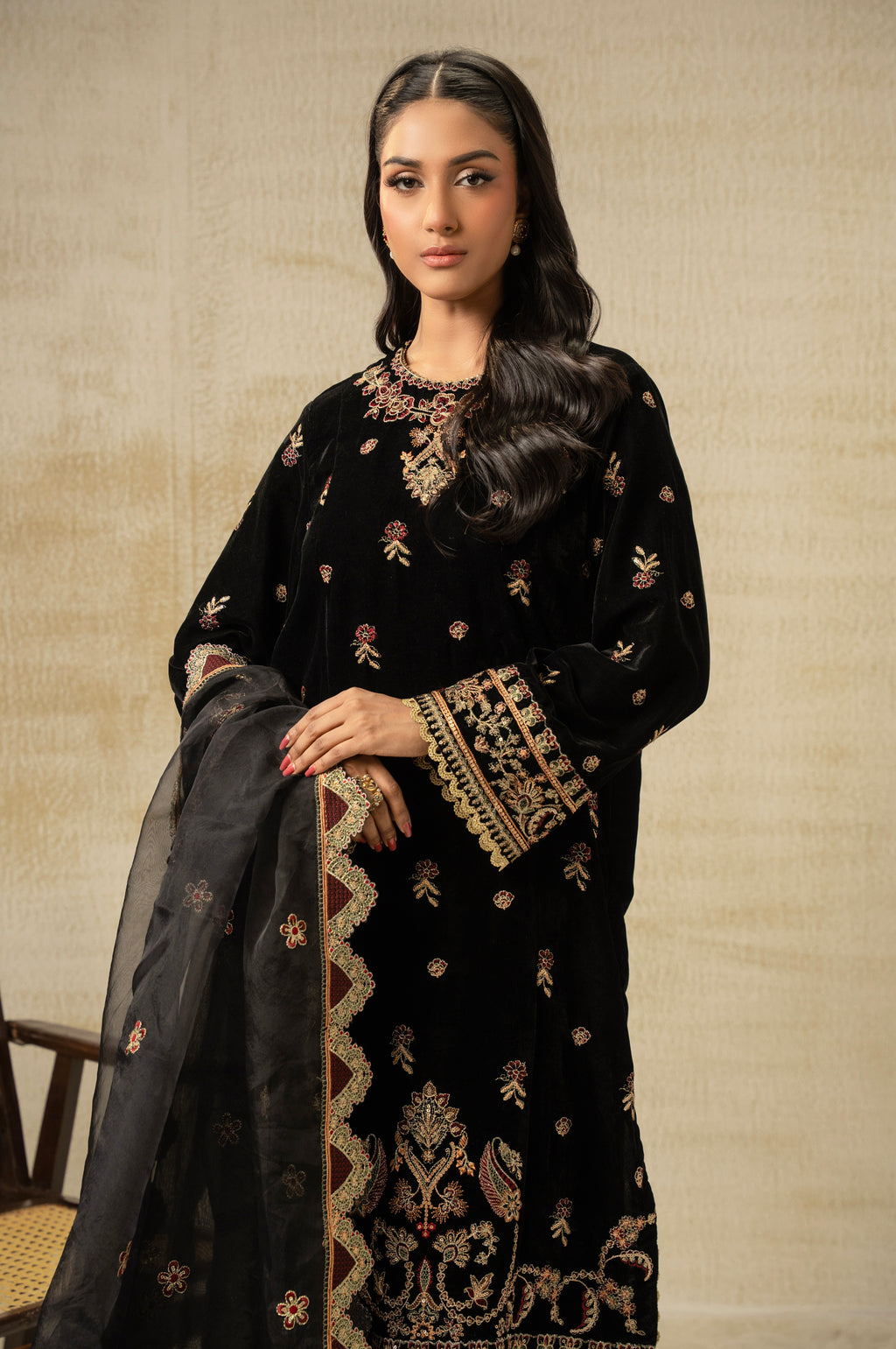UNSTITCHED EMBROIDERED VELVET SUIT