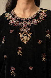 UNSTITCHED EMBROIDERED VELVET SUIT