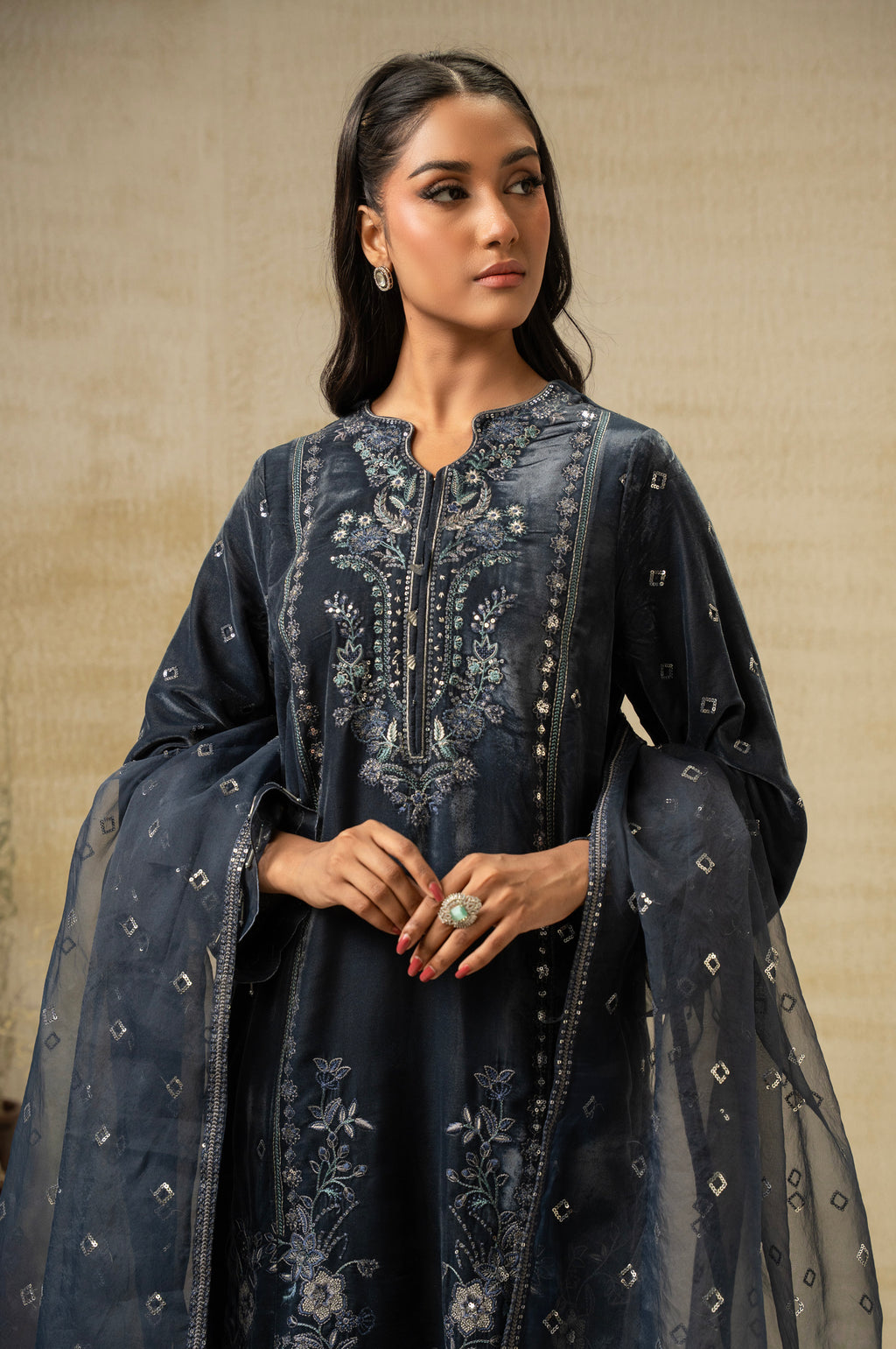 UNSTITCHED EMBROIDERED VELVET SUIT
