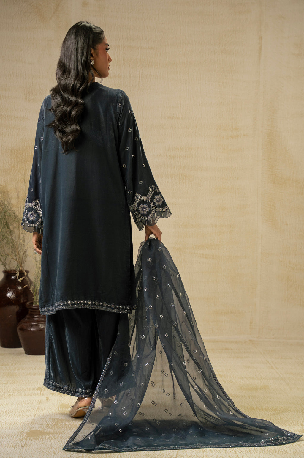 UNSTITCHED EMBROIDERED VELVET SUIT