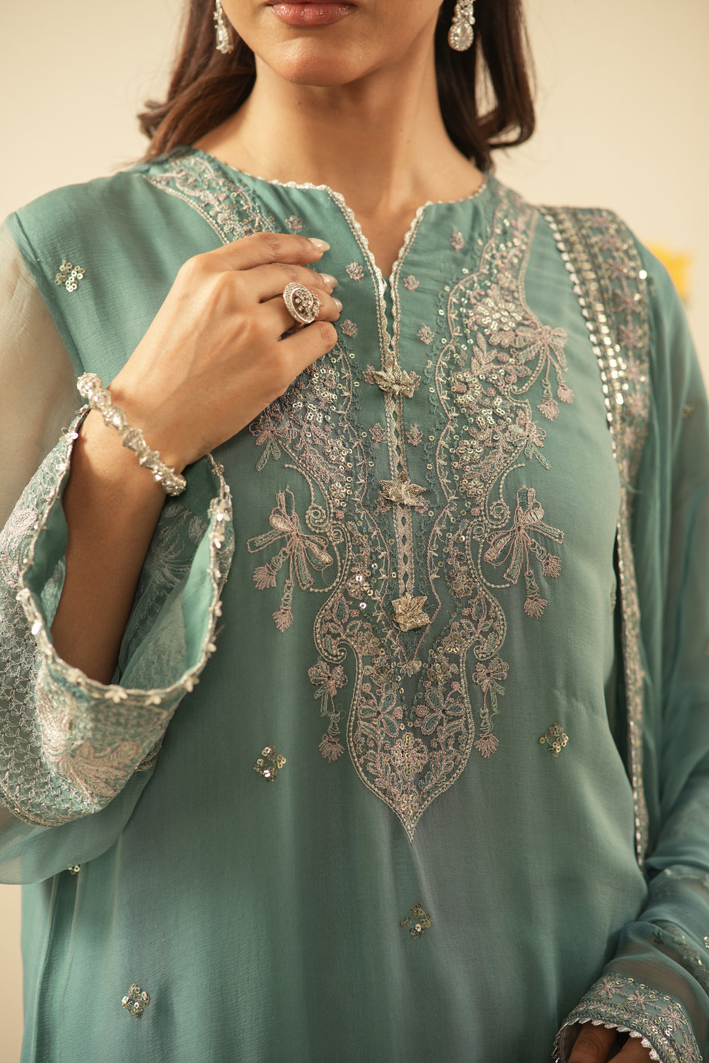 EMBROIDERED CHIFFON UNSTITCHED 3 PIECE SUIT