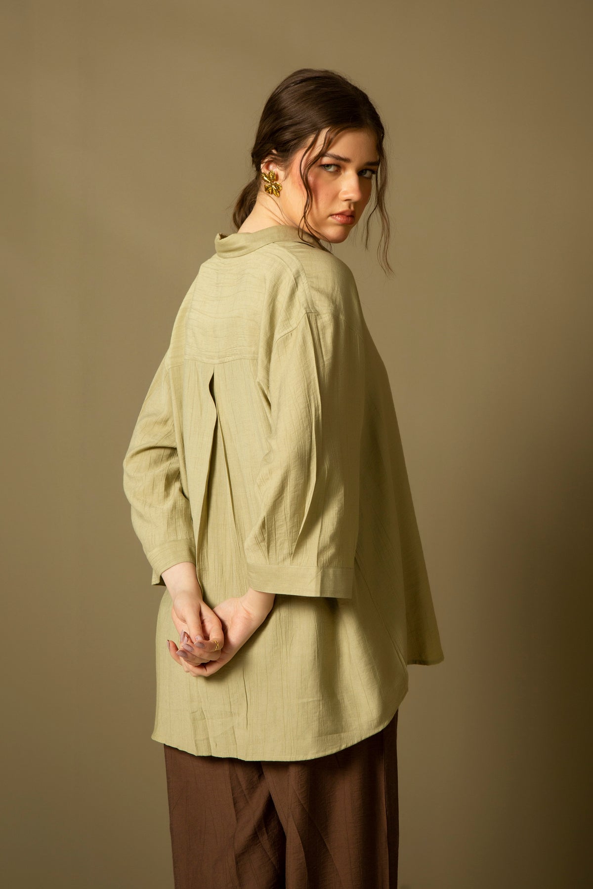 LOOSE FIT QUARTER SLEEVE TOP