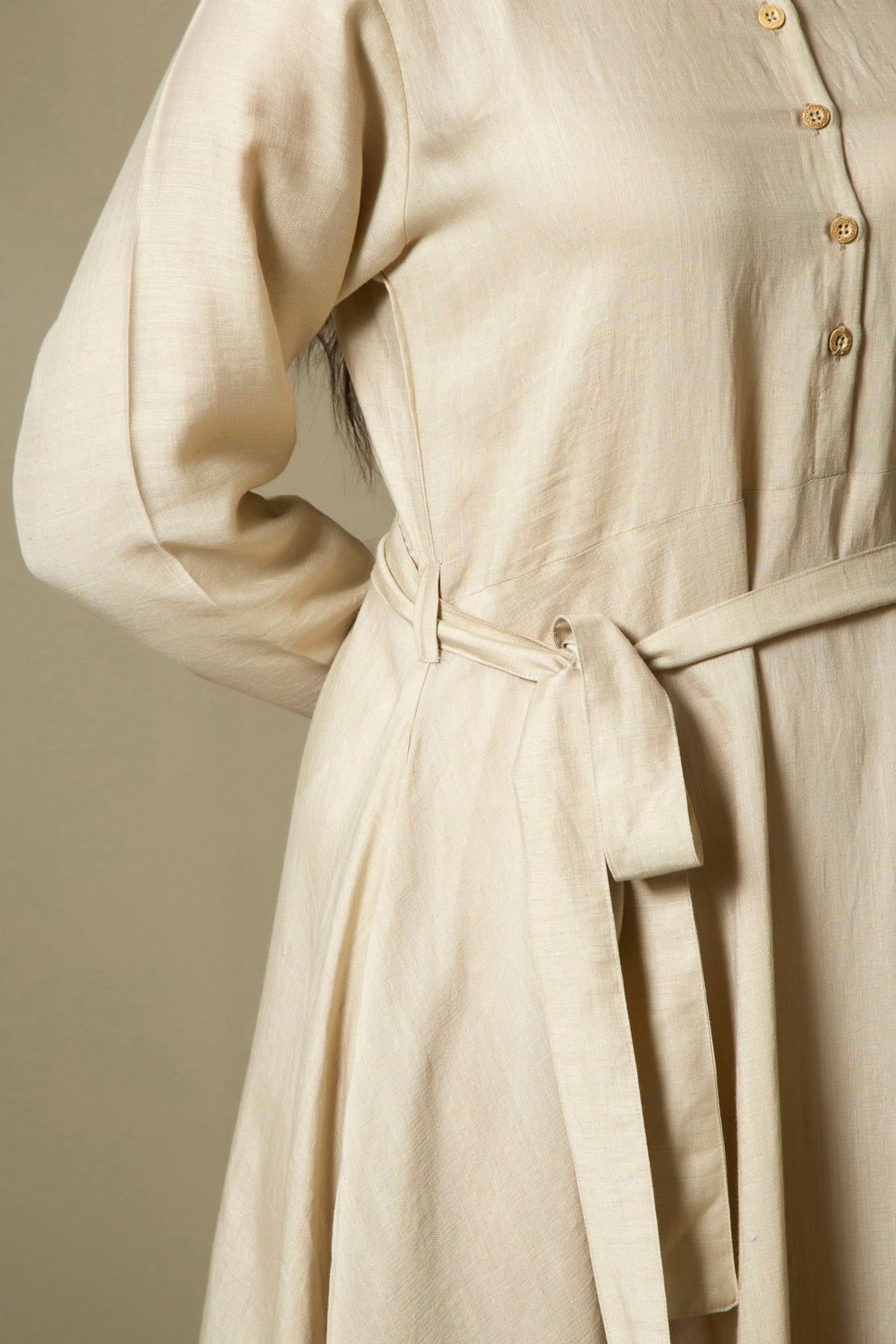 REGULAR FIT ROUND NECK DRESS