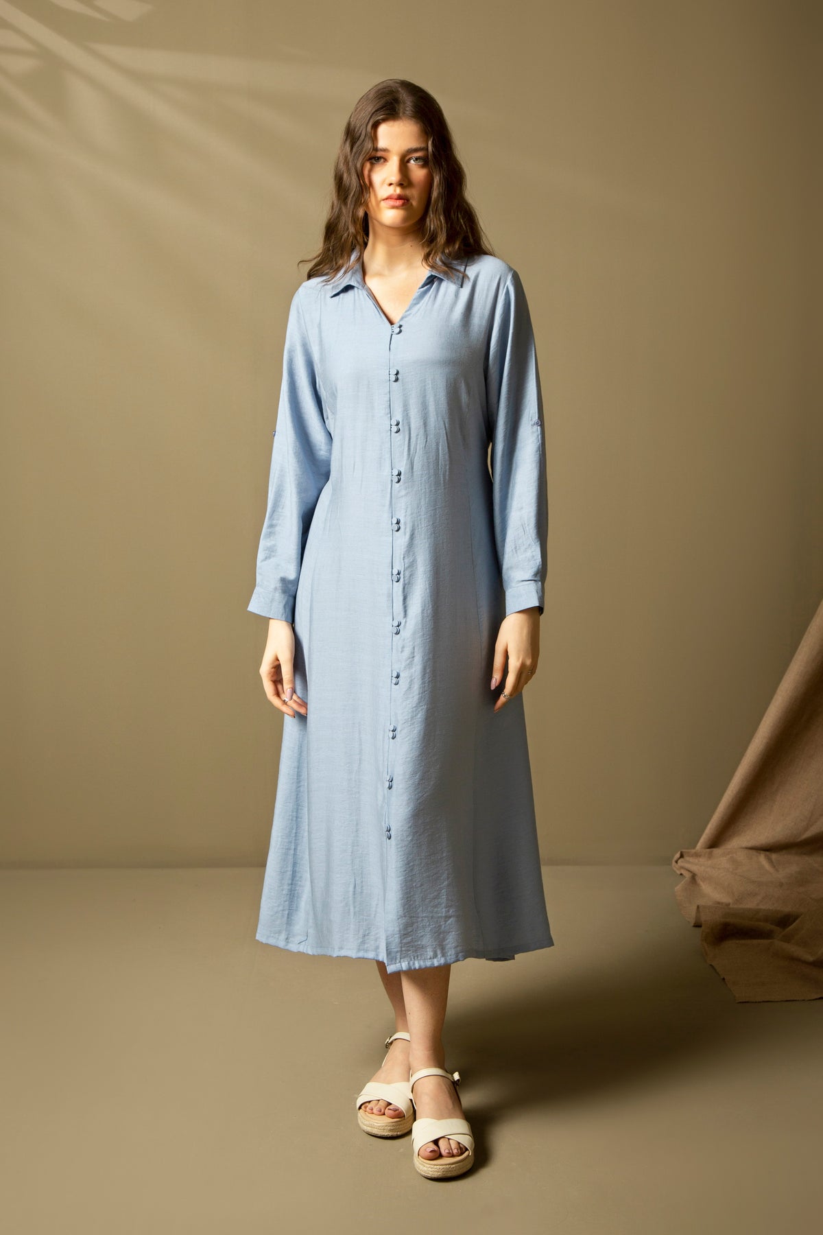 REGULAR FIT COLLARED DRESS