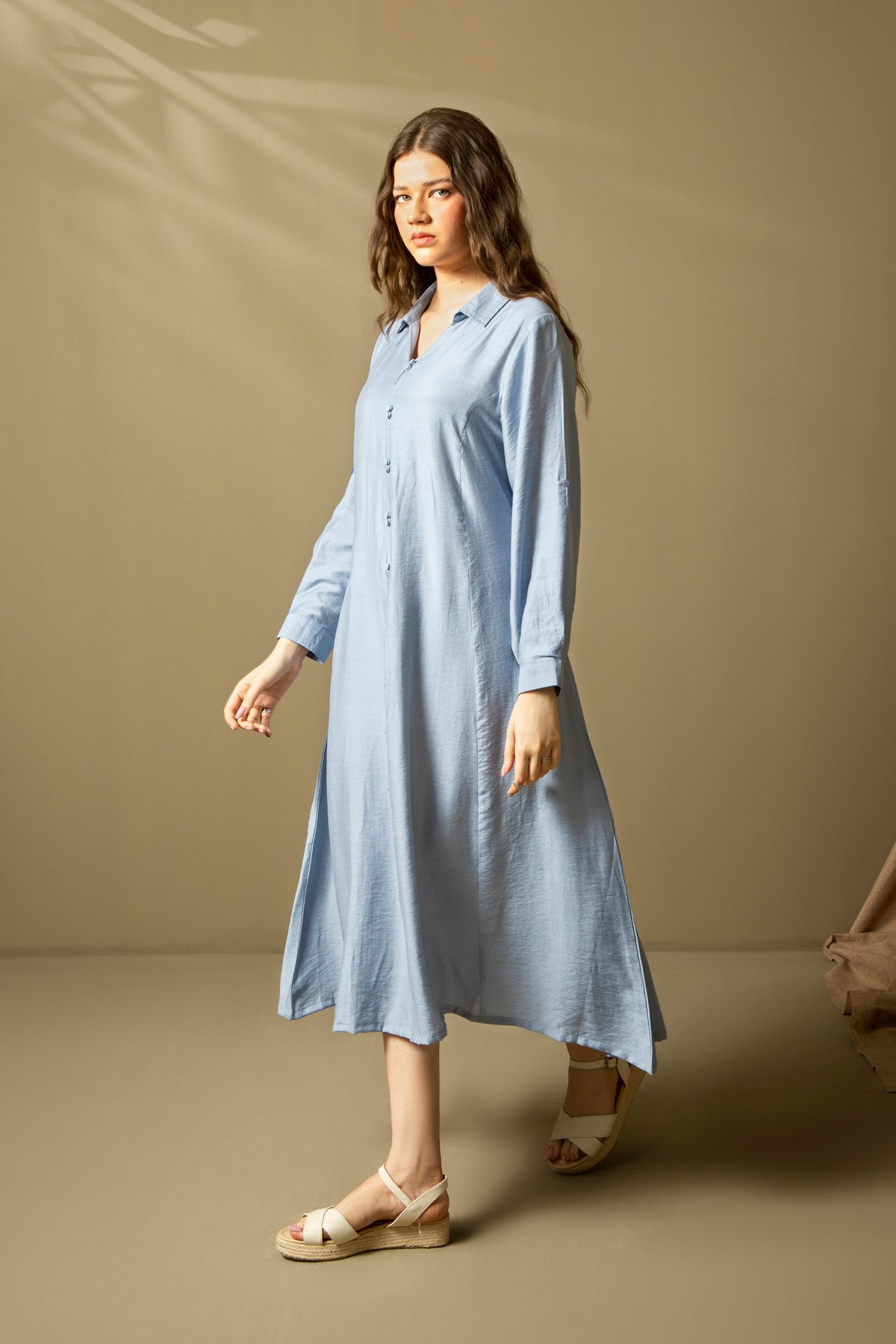 REGULAR FIT COLLARED DRESS