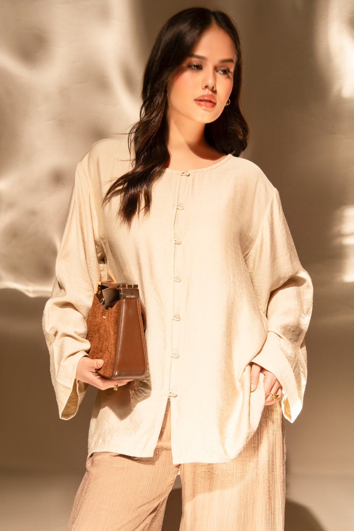 LOOSE FIT TOP