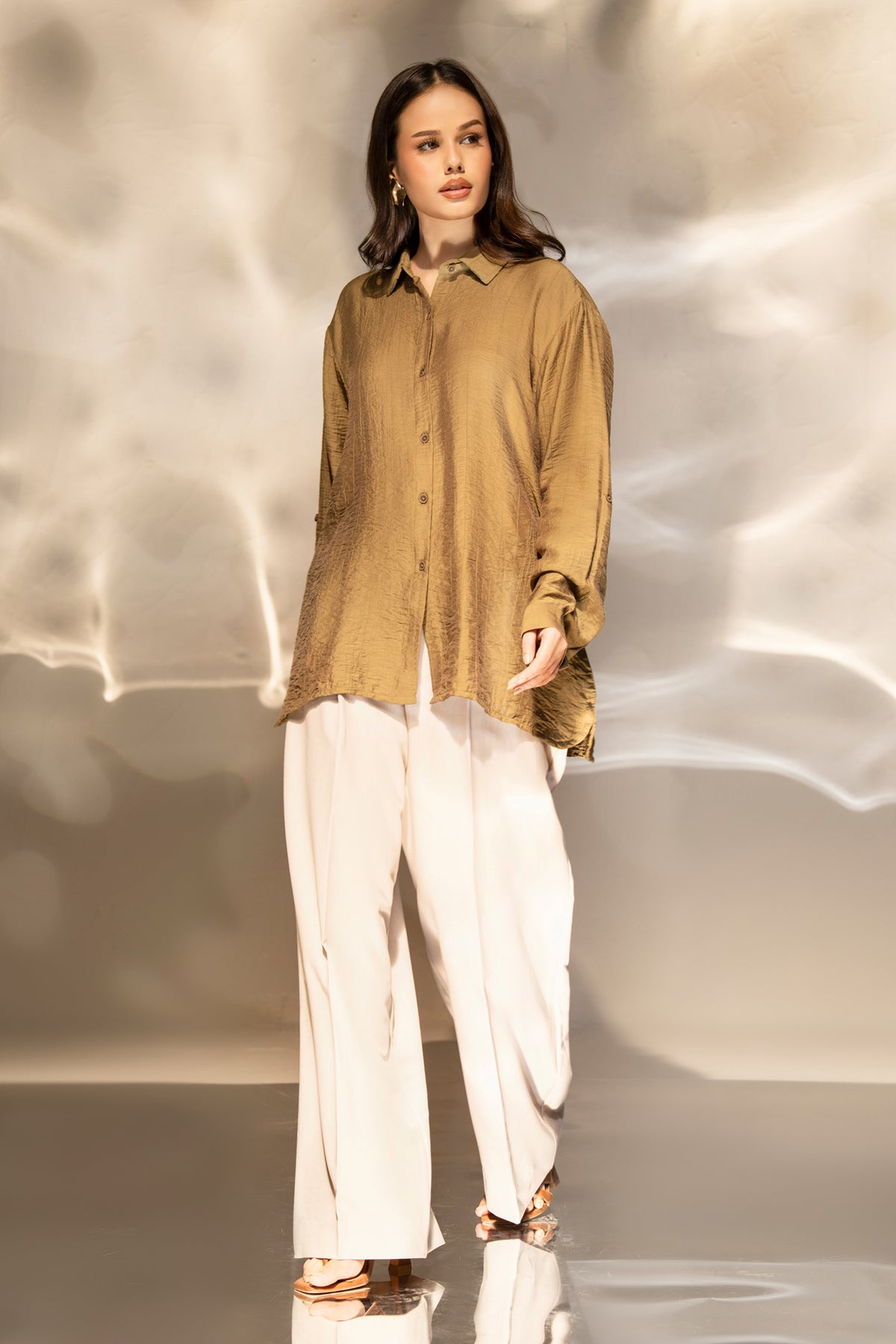 LOOSE FIT SHIRT