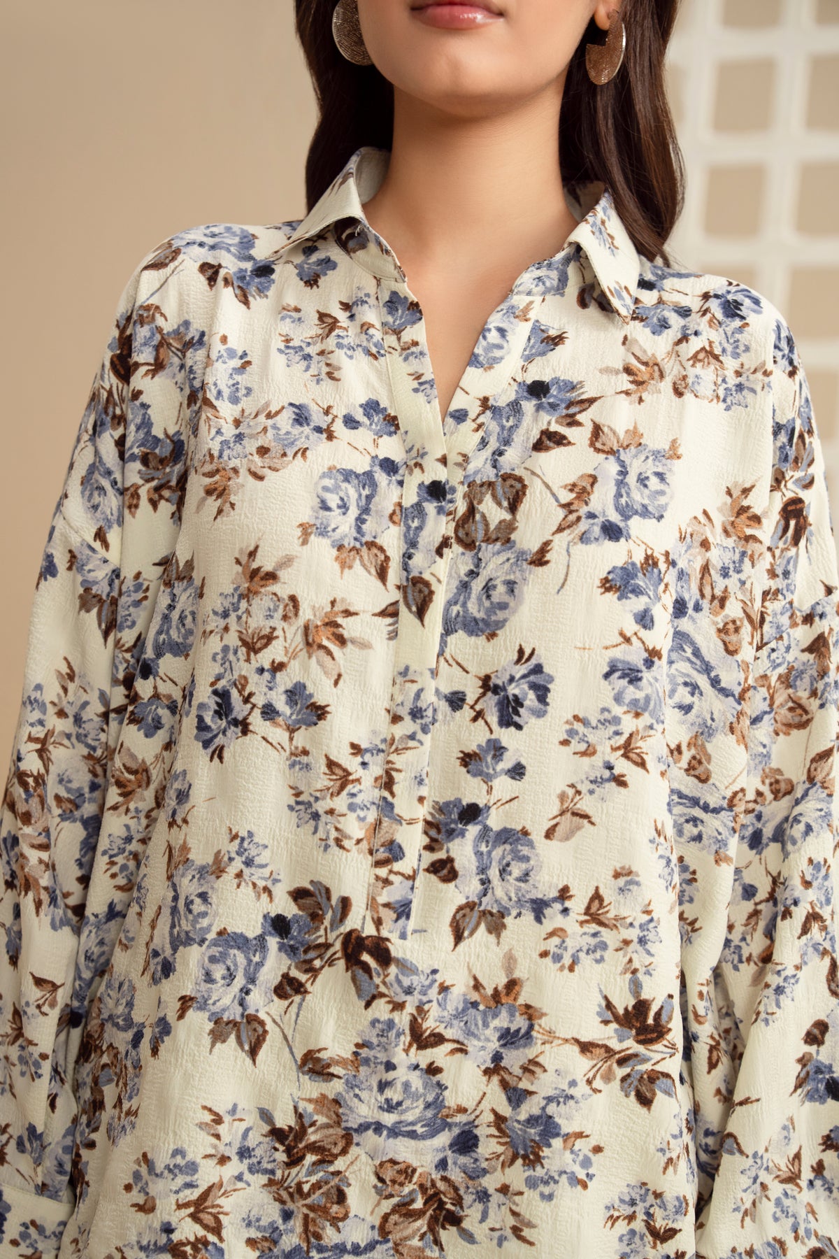 LOOSE FIT TOP