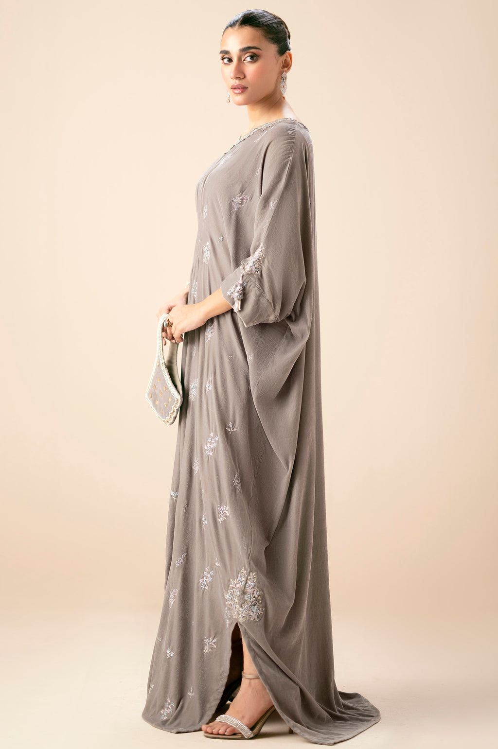 EMBROIDERED KAFTAN