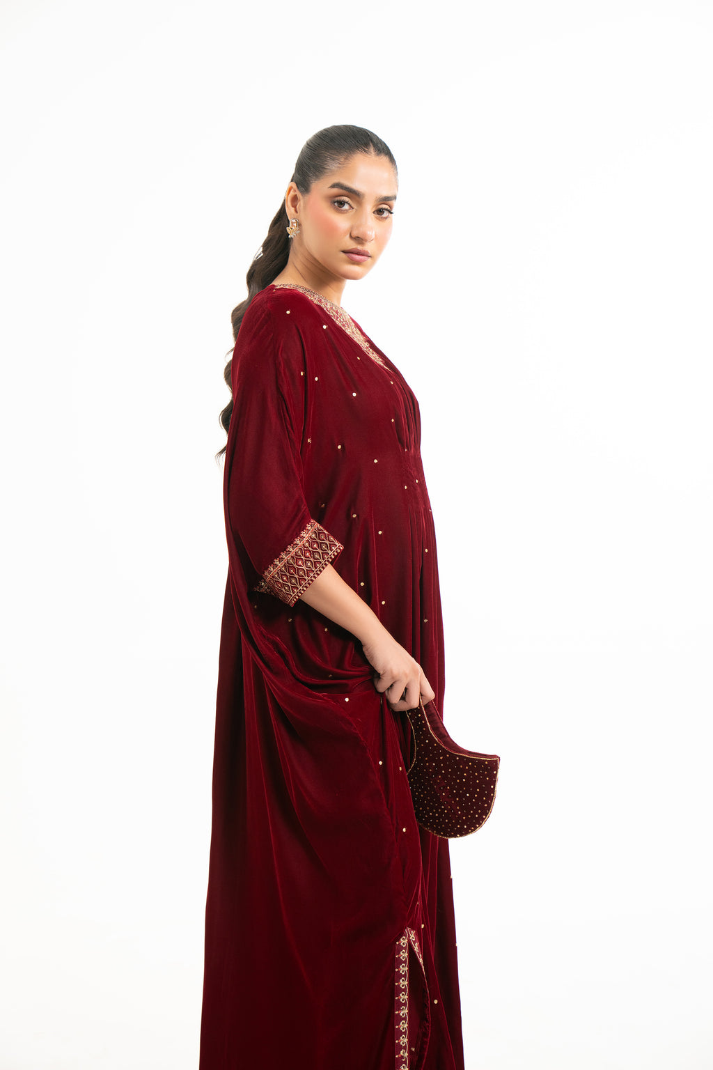 EMBROIDERED VELVET KAFTAN