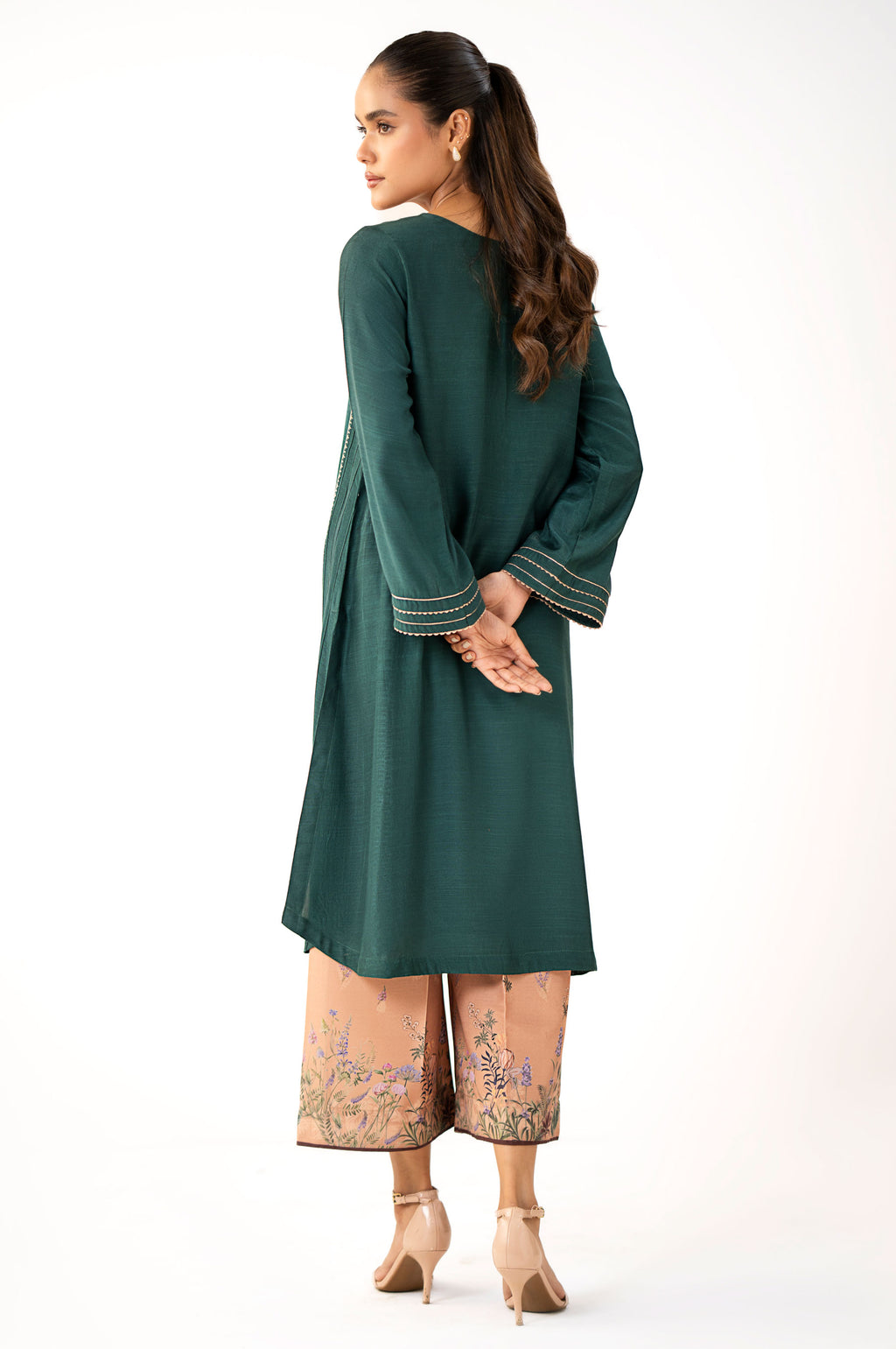 EMBROIDERED SUIT