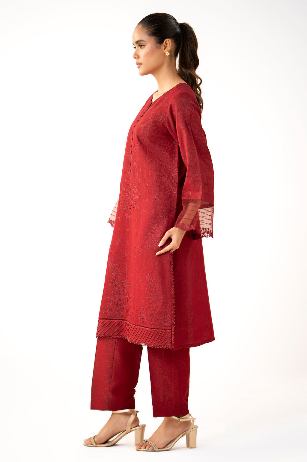 EMBROIDERED SUIT
