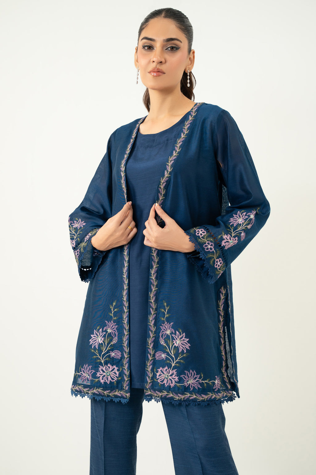 EMBROIDERED SUIT